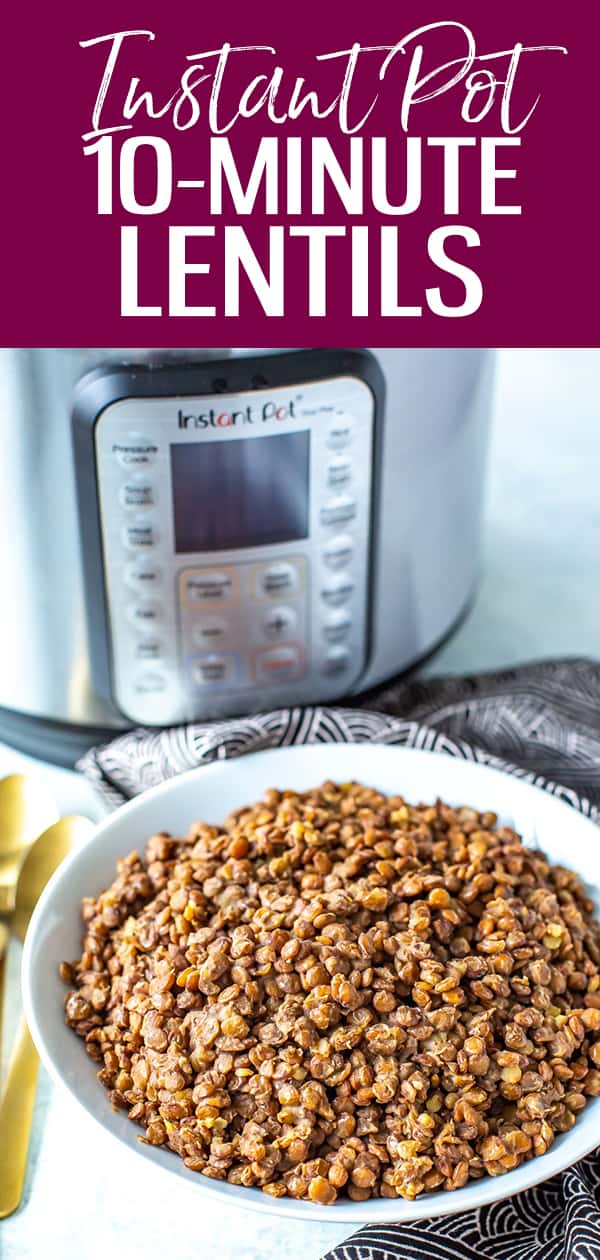 Here's how to cook Instant Pot lentils - whether you're cooking red or green lentils, they're so easy to make in the pressure cooker! #instantpot #lentils
